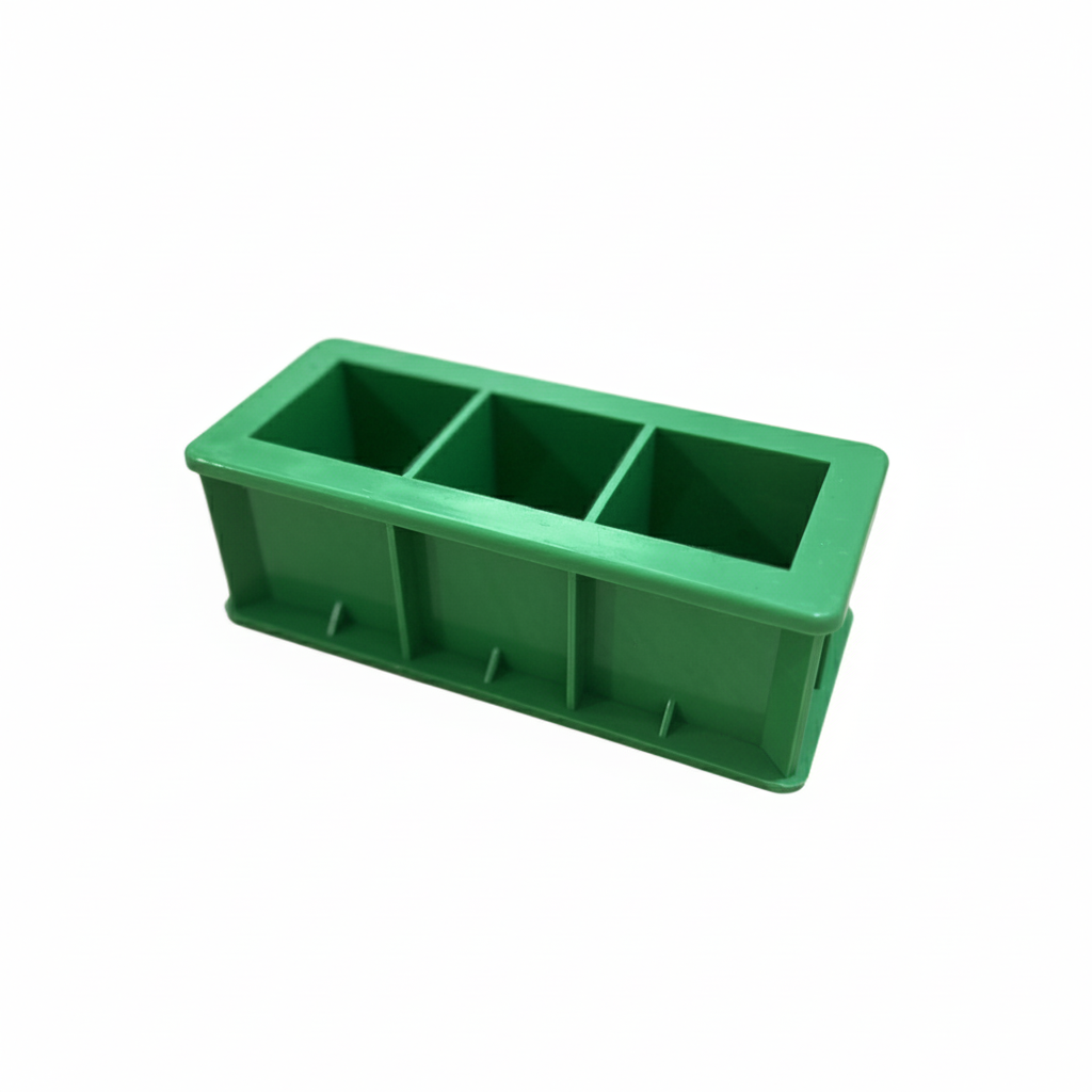 KHUÔN ĐÚC MẪU VỮA XI MĂNG 5X5X5 CM BẰNG NHỰA